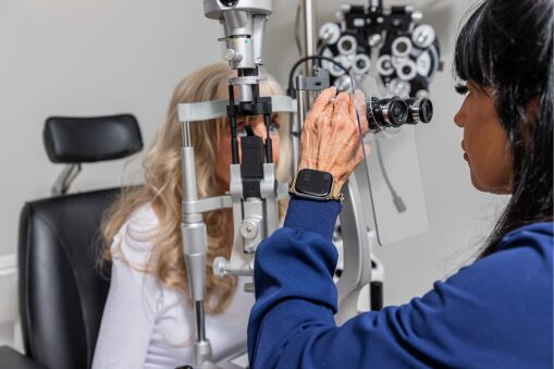 Does insurance cover cataract surgery? Learn what Medicare and private insurance include, what premium lenses cost, and how Ighani Eye Care can help you maximize benefits.